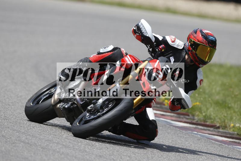 /27 12.06.2025 Ducati Schweiz Trackday Warmup  ADR/gruen-vert/22